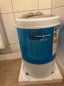 BluMill Mini Toplader Waschmaschine, mit Schleuder, Camping Waschmaschine bis zu 3 KG, Klein Und Handlich mit Tragegriff Kunden-Foto 1
