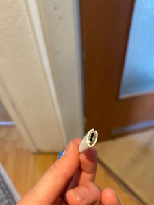 3,5mm Klinken Audioadapter für iPhone – Kompatibel mit iPhone 7 bis 14, Pro & Max – Klinke Adapter für Musik & Anrufe Kunden-Foto 1