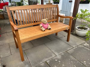 KESSER® Gartenbank Holz Holzbank wetterfest | Für 3 bis 4 Personen | Parkbank aus Massivholz | Sitzbank 320 kg belastbar | Balkonbank Bank für Balkon Terrasse & Garten inkl. Cover Kunden-Foto 2