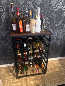 Iropro Weinregal für 30 Flaschen, Flaschenregal mit 6 Etagen, Vintage Weinständer Metall für Keller, bar und lagerraum, Flaschenhalter mit Tischplatte 59 x 30 x 88 cm Kunden-Foto 1