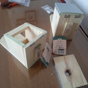 Esschert Design Eichhörnchen Futterhaus; WA09 Kunden-Foto 2