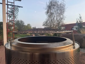 WISFOR Vuurschaal, rookarme vuurplaats met grillrooster, 304 roestvrij staal, Ø50cm, geschikt voor tuin en camping Klantenfoto 3