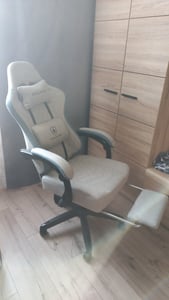 PLAYER Gaming Stuhl Ergonomischer Gaming Sessel Schreibtischstuhl PC Gamer Racing Stuhl mit Stoffoberfläche, Federsitzkissen, Verbindungsarmlehnen Kunden-Foto 18