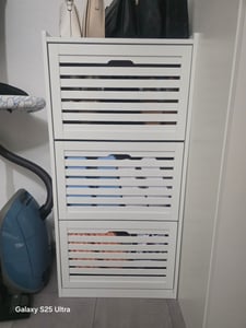 SoBuy FSR108-WN Schuhschrank mit 3 Klappen Schuhregal mit 2 Hacken Schuhkipper mit 6 Ablageflächen Schuhkommode Schuhablage Natur BHT ca.: 55x112x30cm Kunden-Foto 1