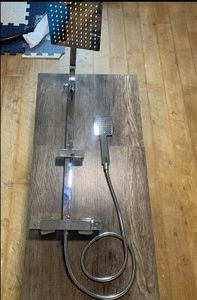 STANEW Duscharmatur mit Thermostat, 70-115 cm Höhenverstellbar, Regendusche (200 x 200 mm) mit Handbrause (2 Strahlarten), Chrom Kunden-Foto 2