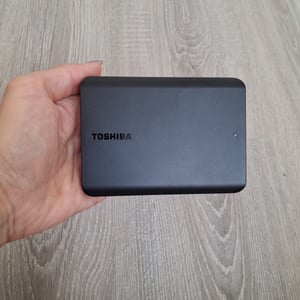 TOSHIBA HDTB520EK3AA Canvio Basics 2 TB externe HDD-Festplatte schwarz Fotografie od zákazníka č. 1