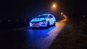 20m 200 LED Lichterkette 8 Lichtmodi Wasserdicht Lichterketten für Innen Weihnachten Hochzeit Party Garten Deko, Warmweiß Kunden-Foto 2
