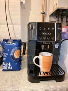 DeLonghi Kaffeevollautomat ECAM220.22.GB Magnifica Start Foto del cliente 1