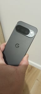 Google Pixel 10 Pro 16 cm (6.3") Double SIM Android 16.0 5G 16 Go 1 To 4870 mAh Noir Photo du client 3