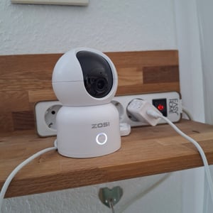 ZOSI 4K PTZ Überwachungskamera Innen WLAN mit 64GB Karte, 2,4/5Ghz WiFi, Personen-/Haustiererkennung & Verfolgung, One-Touch-Call, C518 Kunden-Foto 3
