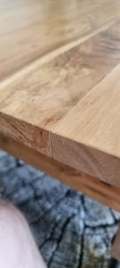 Tischplatte 220 x 100 cm | Akazienholz massiv | Naturfarben | Echte Baumkante | Pflegeleichtes Unikat für DIY-Ideen | geeignet für Esstische, Arbeitsflächen & Bartische Kunden-Foto 3