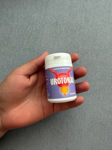 Urotonal - Harnweg-Unterstützung Nahrungsergänzungsmittel, 20 Kapseln, Mit Sägepalme und Brennnessel Kunden-Foto 1