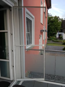 Faziango 120 x 240 CM Fliegengitter Insektenschutz Tür Alurahmen Mückenschutz Insektenschutzgitter Gaze Balkontür Mückengitter Kunden-Foto 1