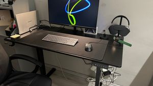 SENSE7 Nojo Biurko z regulacją wysokości 140x70 cm Elektryczne Białe Biurko do gier Biurko komputerowe Biurko do pracy na stojąco Funkcja pamięci System zarządzania kablami Biuro Zdjęcie produktu od klienta nr 5
