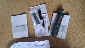 Atornillador inalámbrico PushDrive, con 10 puntas de destornillador estándar Foto del cliente 1