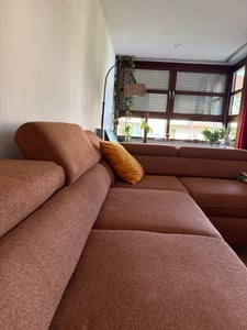 Ecksofa, Universelles, Schlaffunktion, Bettkasten, U-förmig, einstellbare Kopfstützen, Bettsofa - PETER U - Struktur - Orange Kunden-Foto 1
