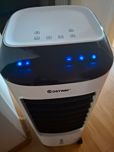 4 in 1 Luftkühler mit Wasser, ohne Abluftschlauch, mobiles Klimaanlage mit 3 Modi/7L Tank/7,5H Timer/3 Geschwindigkeiten Kunden-Foto 2