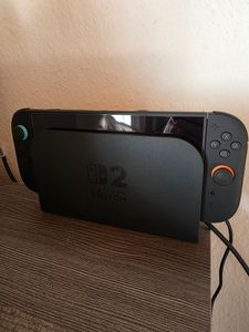 Nintendo Switch 2-Konsolen + Mario Kart World Kunden-Foto 7