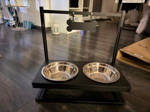 PawHut – vyvýšená miska na krmení s miskou o objemu 0,9 l, nastavitelná miska pro psy Fotografie od zákazníka č. 1