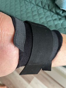 Insta Life® - Kniebandage, Akupressur Sport Bandage, für unteren Rückenbereich, Einheitsgröße für die Wade, Damen und Herren Kunden-Foto 11
