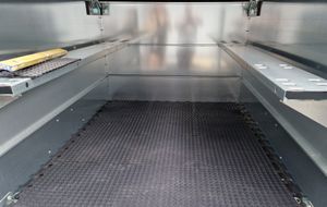 Gewerbeboden PVC Fliesen 8mm Garagenboden Industrieboden Klick-Verlegung schwarz, Farbe:Rand - Noppen - schwarz - Buchse Kunden-Foto 1