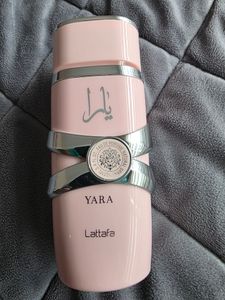 Lattafa Perfumes - Yara Moi EDP 100ml Foto del cliente 7