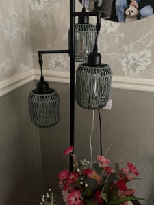 COSTWAY 173 cm Stehlampe, Leselampe mit 3 E27 Fassungen & Fußschalter, Stehleuchte modern mit Käfig Lampenschirm aus Papiergewebe, Standleuchte Gold Kunden-Foto 1