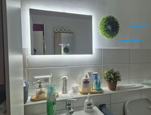 Puluomis koupelnové zrcadlo s osvětlením bez mlhy 100x80, s hodinami a teplotou Koupelnové zrcadlo LED 6500k stmívatelné odolné proti stříkající vodě Fotografie od zákazníka č. 3