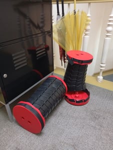 confezione da 2 sgabelli pieghevoli portatili, leggeri ma robusti, con una capacità di carico di 150 kg, sgabello retrattile in plastica, sedia da campeggio - F2OLDYSEAT Foto del cliente 6