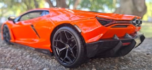 Maisto Lamborghini Revuelto 1:18 grün Kunden-Foto 1