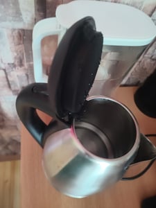 Lehmann 2L Glas-Wasserkocher für die Küche, 2200W elektrischer Wasserkocher aus Glas, Wasserkessel mit beleuchtetem Tank und verziertem Sockel Kunden-Foto 5