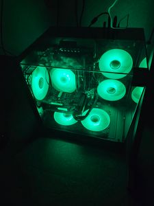 Gaming PC BLACK | NVIDIA RTX 5050 | 64GB RAM 1TB SSD | Intel 12 Core | RGB Lüfter mit Fernbedienung | Luftkühlung | WLAN 5 | Windows 11 | TPM 2.0 Kunden-Foto 1