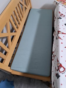Bankauflage 120 x 40 cm, hellgrau, Unterseite Antirutsch, Bankkissen, Sitzkissen für Fensterbank, Bezug waschbar, sleepling Kunden-Foto 5