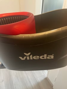Zestaw mopów Vileda Turbo Easy Wring & Clean z wirówką elektryczną i pedałem nożnym, kolor szary Zdjęcie produktu od klienta nr 7
