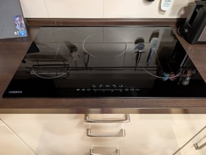AREBOS Induktionskochfeld 59 cm | 7200 W, 4 Zonen, Flex, Booster & Sensor Touch Kunden-Foto 2