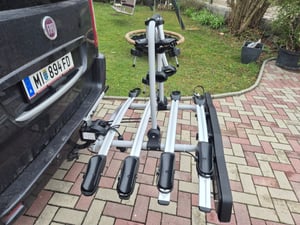 Fahrradträger für 2 ebikes Fahrräder 60kg Heckträger Anhängerkupplung abklappbar Kunden-Foto 2