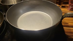 de Buyer Mineral B Element, Viacúčelová panvica, Nerezová oceľ, Žehlička, Nerezová oceľ, 1,27 L, Plyn, Halogén, Indukčná, Uzavretá doska, 24 cm Fotografia od zákazníka č. 1