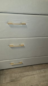 STILVORA Schrankbett 140×200 mit USB und Typ-C Anschlüssen und Schublade, Wandbett mit Ablagefach und umbaubarem Design, Klappbett platzsparend und mobil Beige Kunden-Foto 3