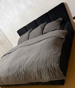 Polsterbett DONA 180 x 200 mit Matratze und Bettkasten. Farbe: Beige Kunden-Foto 1