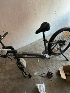 Runetic Ebike, City e-bikes & Dutch e-bikes, 250W Motor, herausnehmbarer 36V 13Ah Akku, bis zu 80 km Reichweite, 7 Gänge, 25 km/h, Grau Kunden-Foto 7