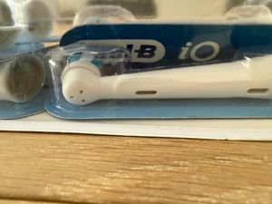Oral B Aufsteckbürsten Zahnpflege iO Ultimative Reinigung Ersatzbürsten 8 Stück Kunden-Foto 2