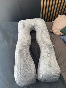 Strex schwangerschaftskissen XXL - U-Form Seitenschläferkissen 280 cm mit abnehmbarer Abdeckung | Ganzkörper-Stillkissen mit hochwertiger PP-Baumwollfüllung Kunden-Foto 4