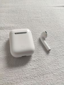 Sounds AP07 - Bluetooth Kopfhörer - Wireless Headset -  Android und IOS Geräte kompatibel - Weiß Kunden-Foto 3