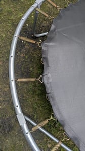 KINETIC SPORTS Trampolin Outdoor 'Salto Plus' Ø 183/244/305/366/400/430/490 cm - Komplett-Set für Kinder, bis zu 160kg Kunden-Foto 4