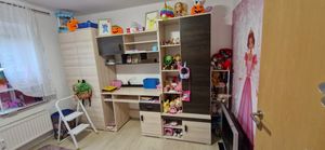 Nástěnná skříňka 350 cm se stolem Barva: ESCHE+CANTERBURY OAK NELLY Fotografie od zákazníka č. 1