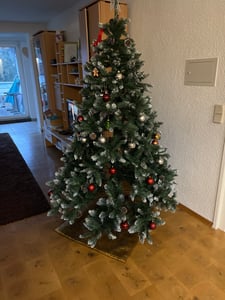 Yorbay Künstlicher Weihnachtsbaum 180CM Tannenbaum mit Ständer für Weihnachten-Dekoration  Weihnachtsbaum mit Schnee Mehrweg Kunden-Foto 4