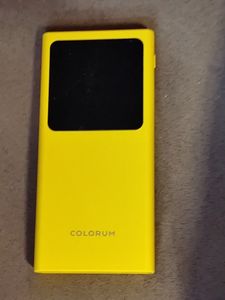 COLORUM Power Bank iPhone,iPad, Samsung, Xiaomi 10 000 mAh USB-C, microUSB, s 2 výstupmi, rýchle nabíjanie, funkcia baterky CPB10-10 Red Fotografia od zákazníka č. 2