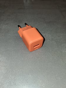 Forever COLORUM, Handy-Ladegeräte für alle iPhone, Xiaomi, Huawei, Motorola und Samsung, Schnellladegerät + USB-A + USB-C PD 30W CLS30-AC-10 Orange Kunden-Foto 1