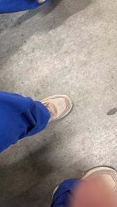 Arbeitsschuhe Stahlkappenschuhe Herren Leichtgewichtige Sicherheitsschuhe Atmungsaktive Anti-Rutsch Arbeitsschuhe Kunden-Foto 3