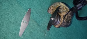 Akku-Rasentrimmer 21V mit 2 Batterien, Freischneider, Motorsense, mit Akku und Ladegerät, Teleskop-Stiel & Zusatzhandgriff, Faltbares Modell, Rot Kunden-Foto 13